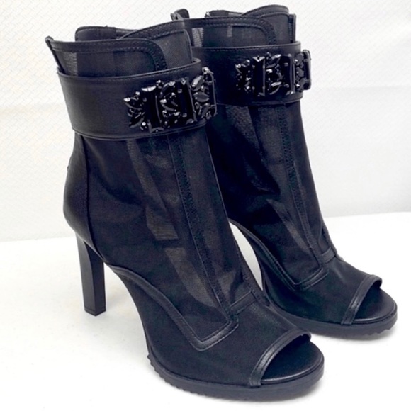 Karl Lagerfeld Blayze Lug Sole Booties 